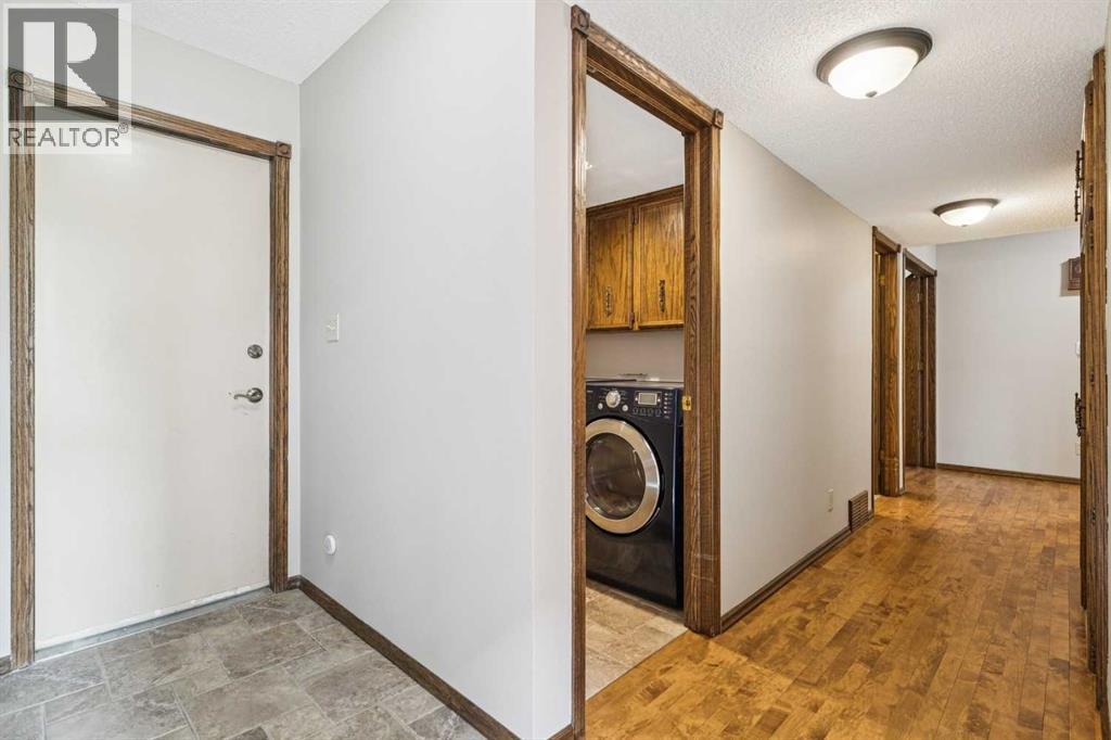 124 Edgehill Close NW - 20