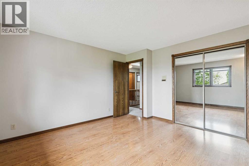 124 Edgehill Close NW - 30
