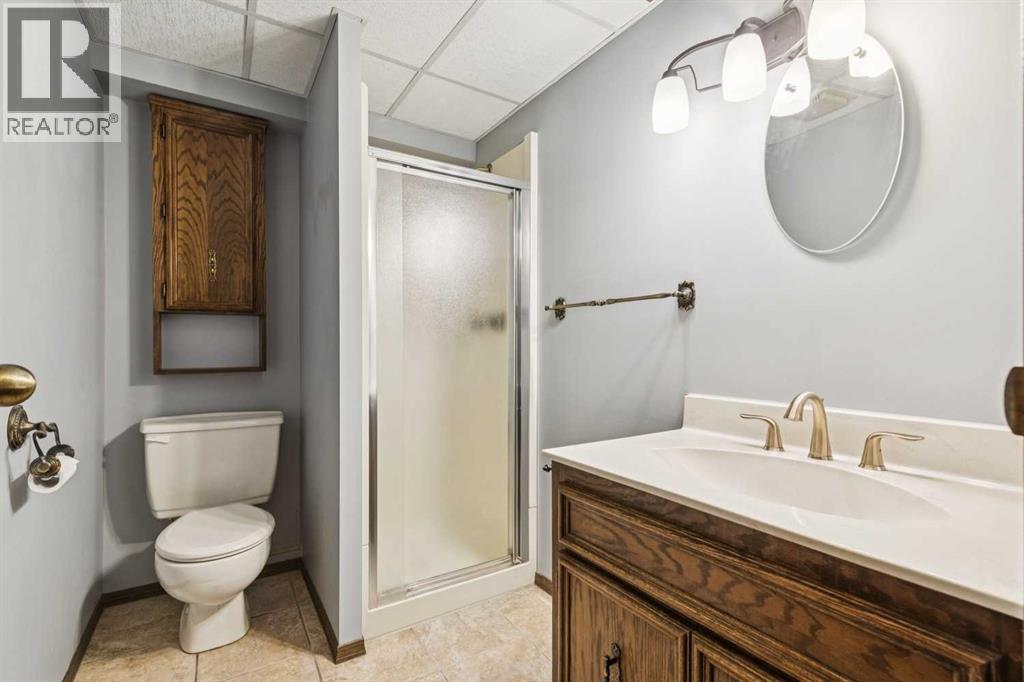 124 Edgehill Close NW - 38