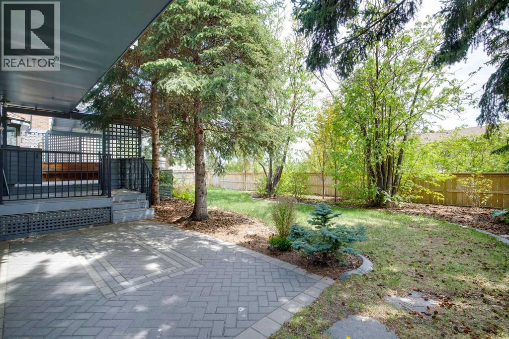 124 Edgehill Close NW - 42