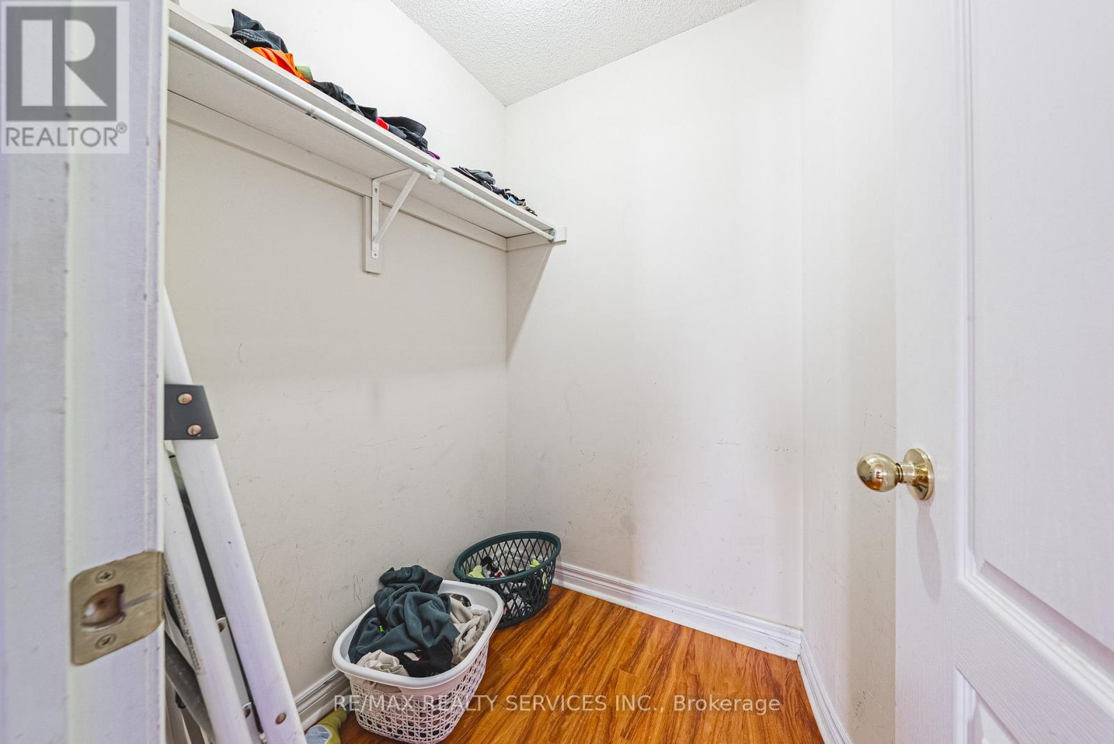 66 CITADEL CRESCENT - 24