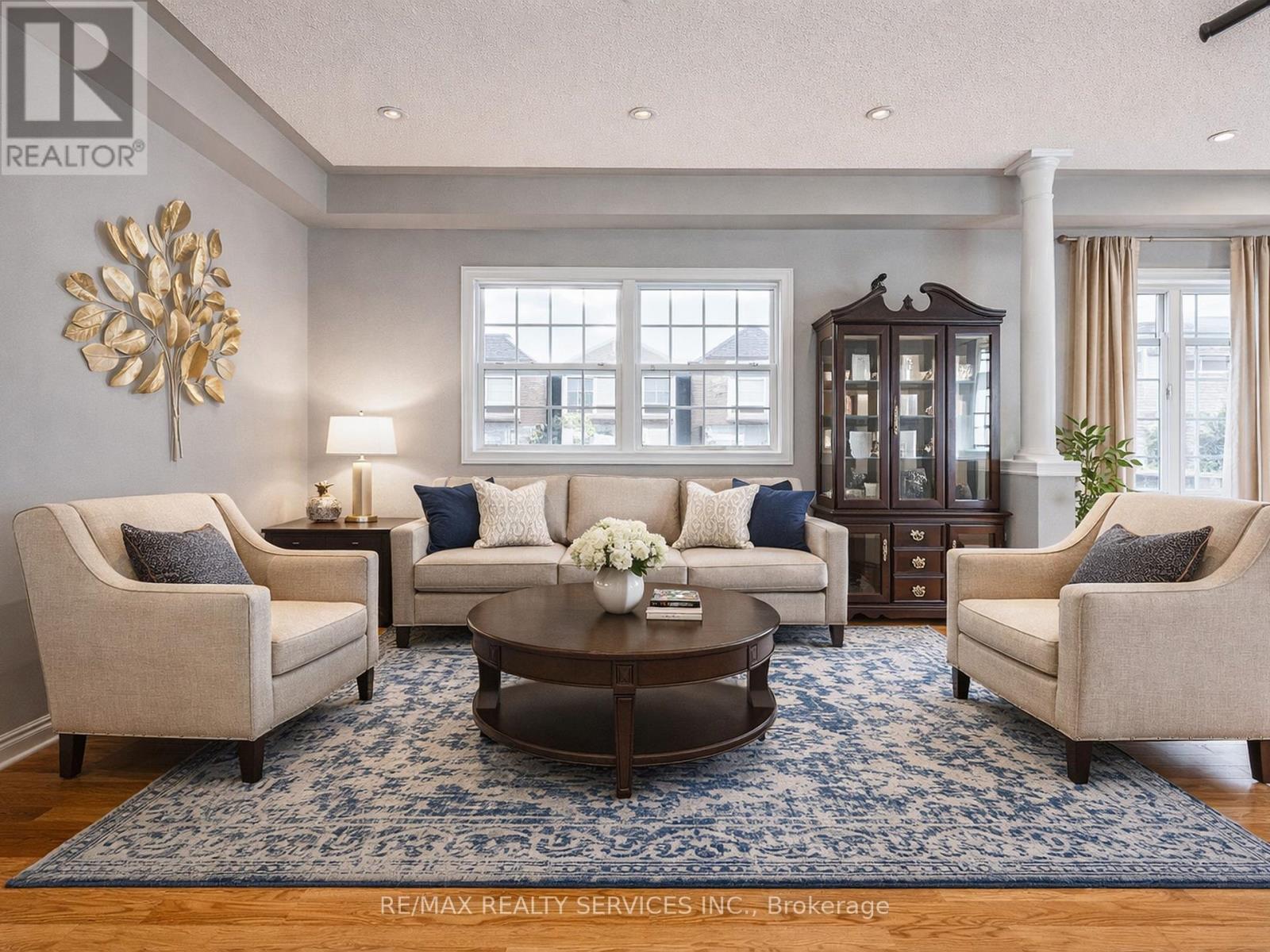 66 CITADEL CRESCENT - 4
