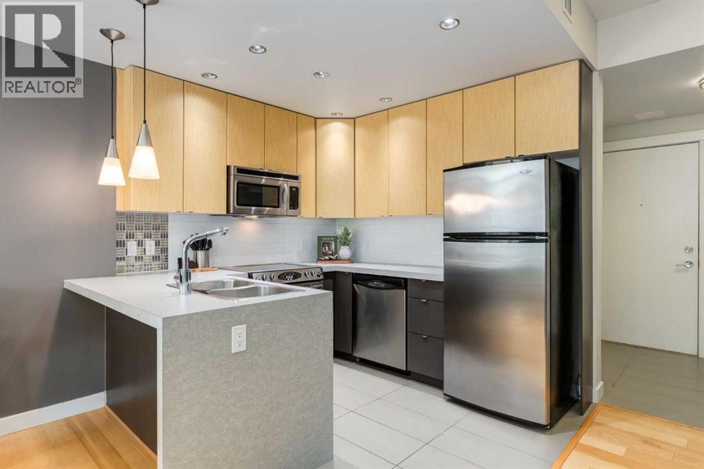 #401 788 12 Avenue SW - 12