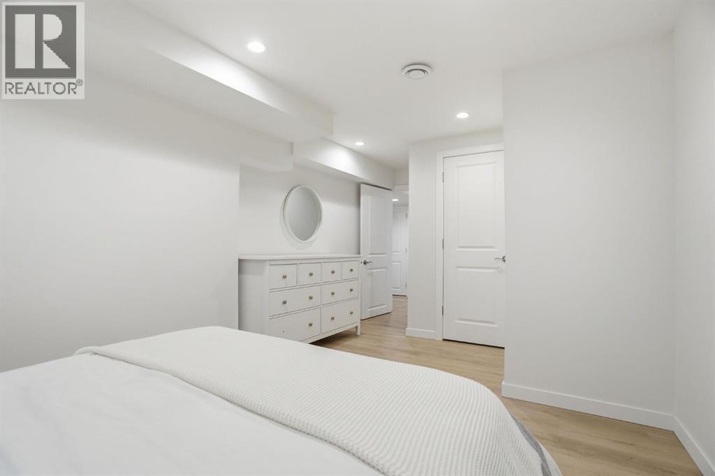 940 Riverdale Avenue SW - 32