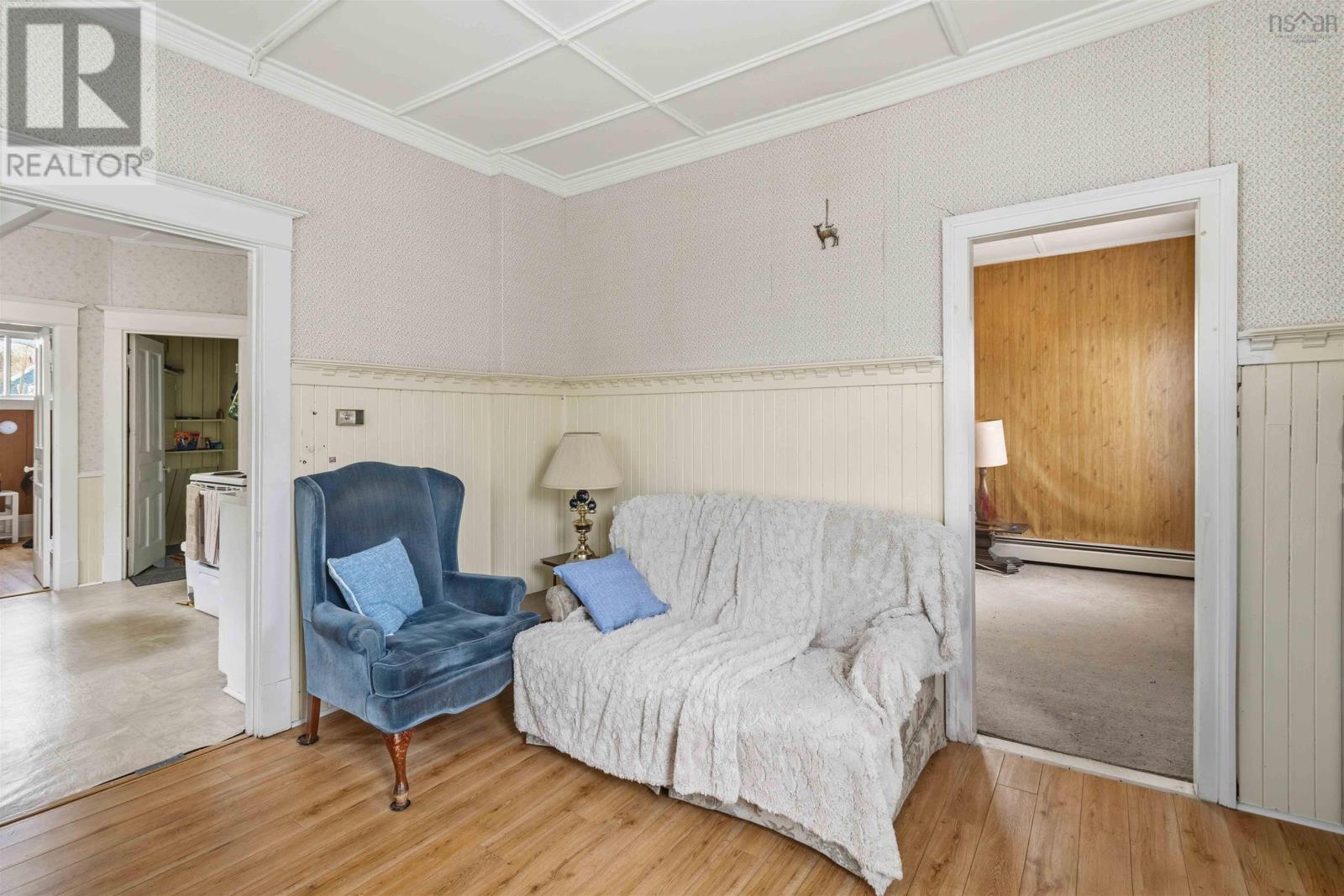 2036 Kline Street - 7