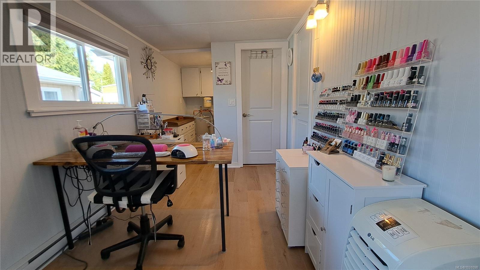 #29 2911 Sooke Lake Rd - 18
