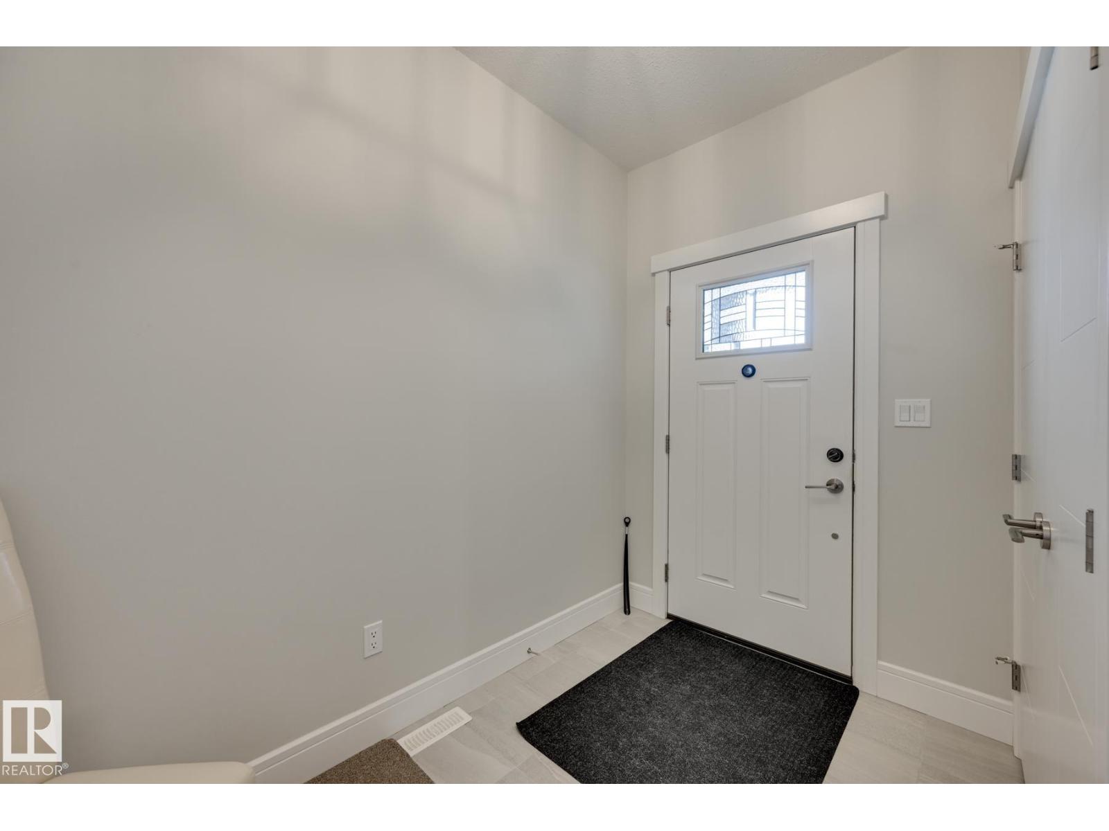 20020 28 AV NW - Image 2