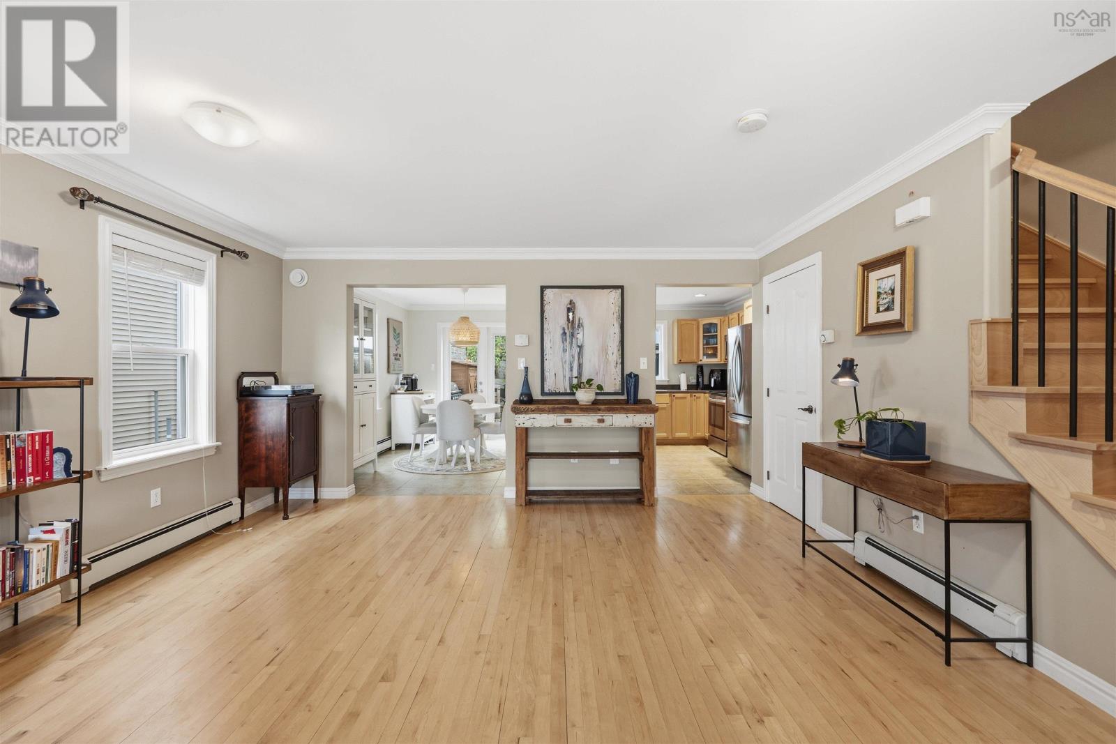 Property 24 of 49 of 17 Outrigger Crescent