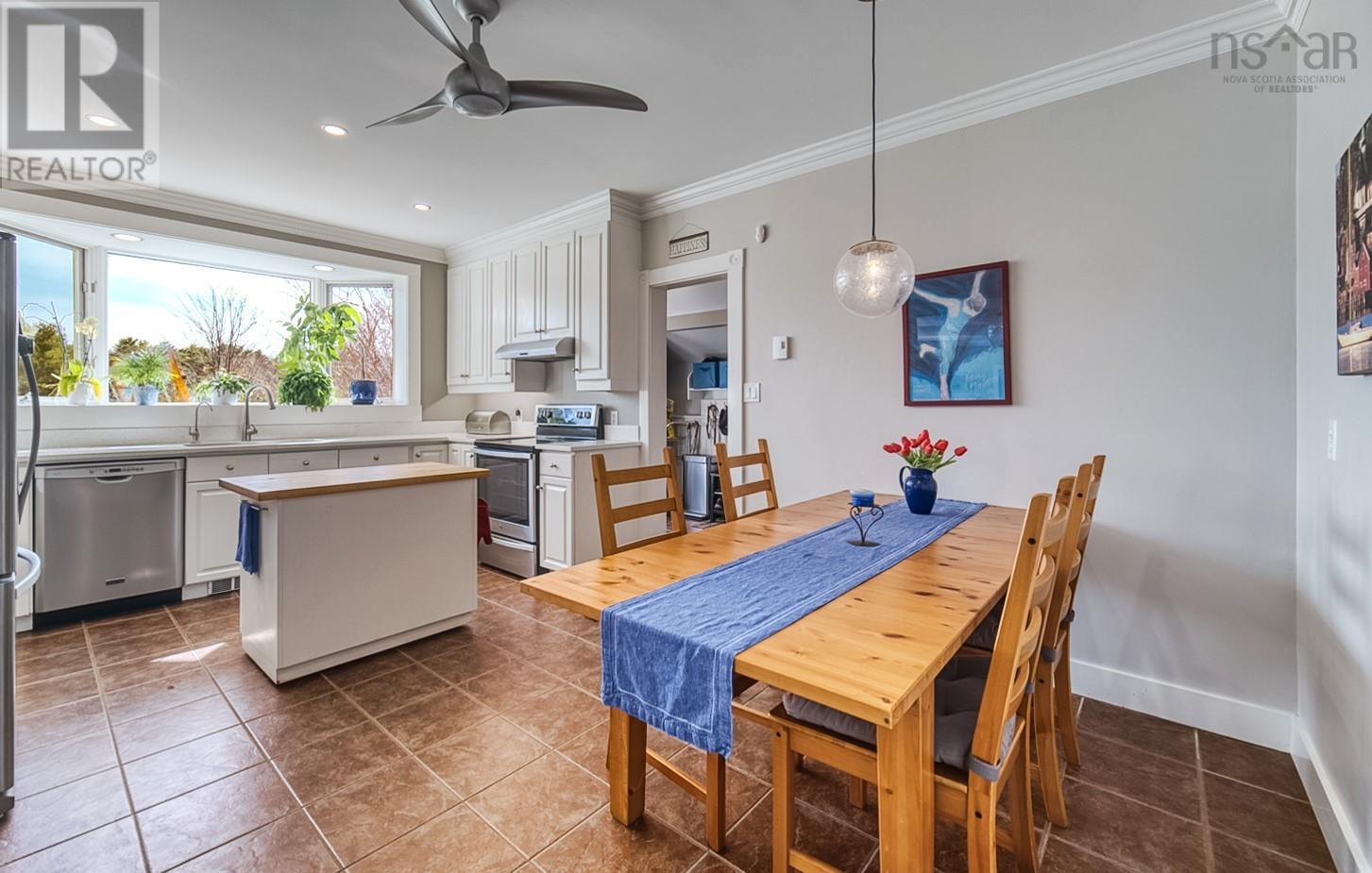 Property 34 of 50 of 28 Silver Point Road