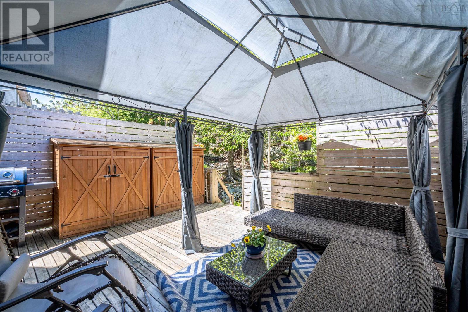 Property 22 of 49 of 17 Outrigger Crescent