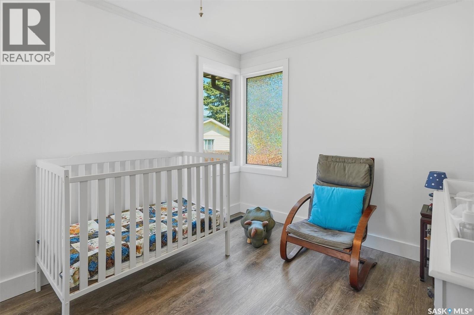 403 Willow STREET E - 17