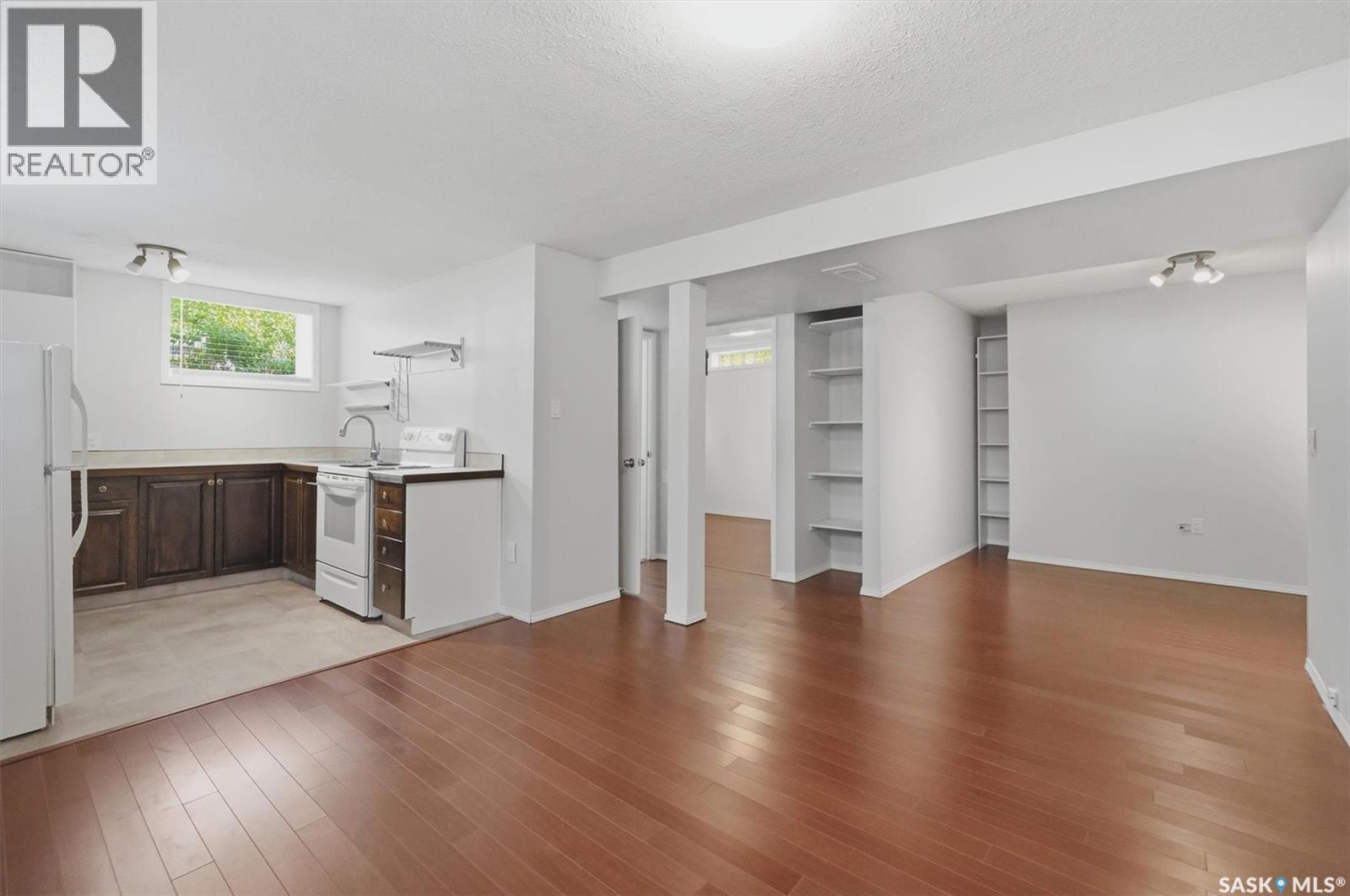 403 Willow STREET E - 23