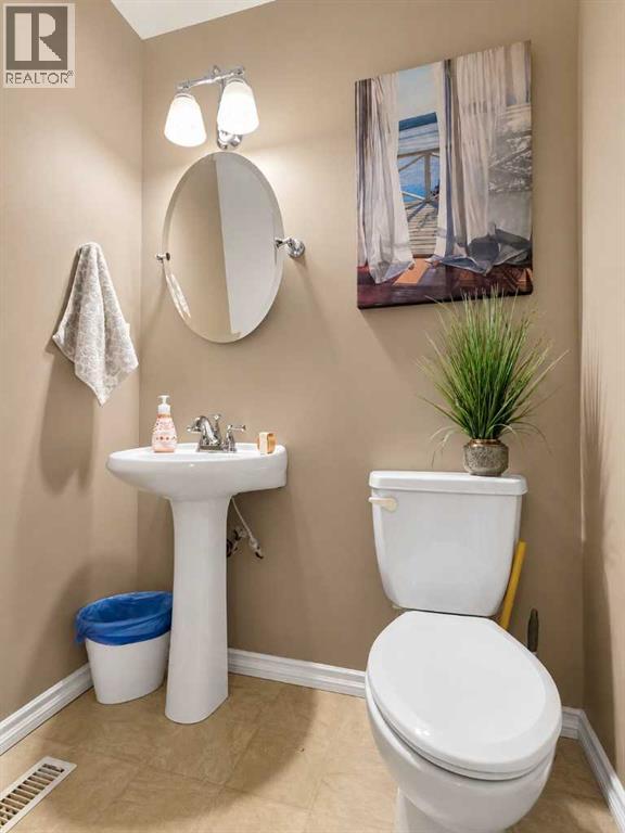 114 Moberly Road - 10