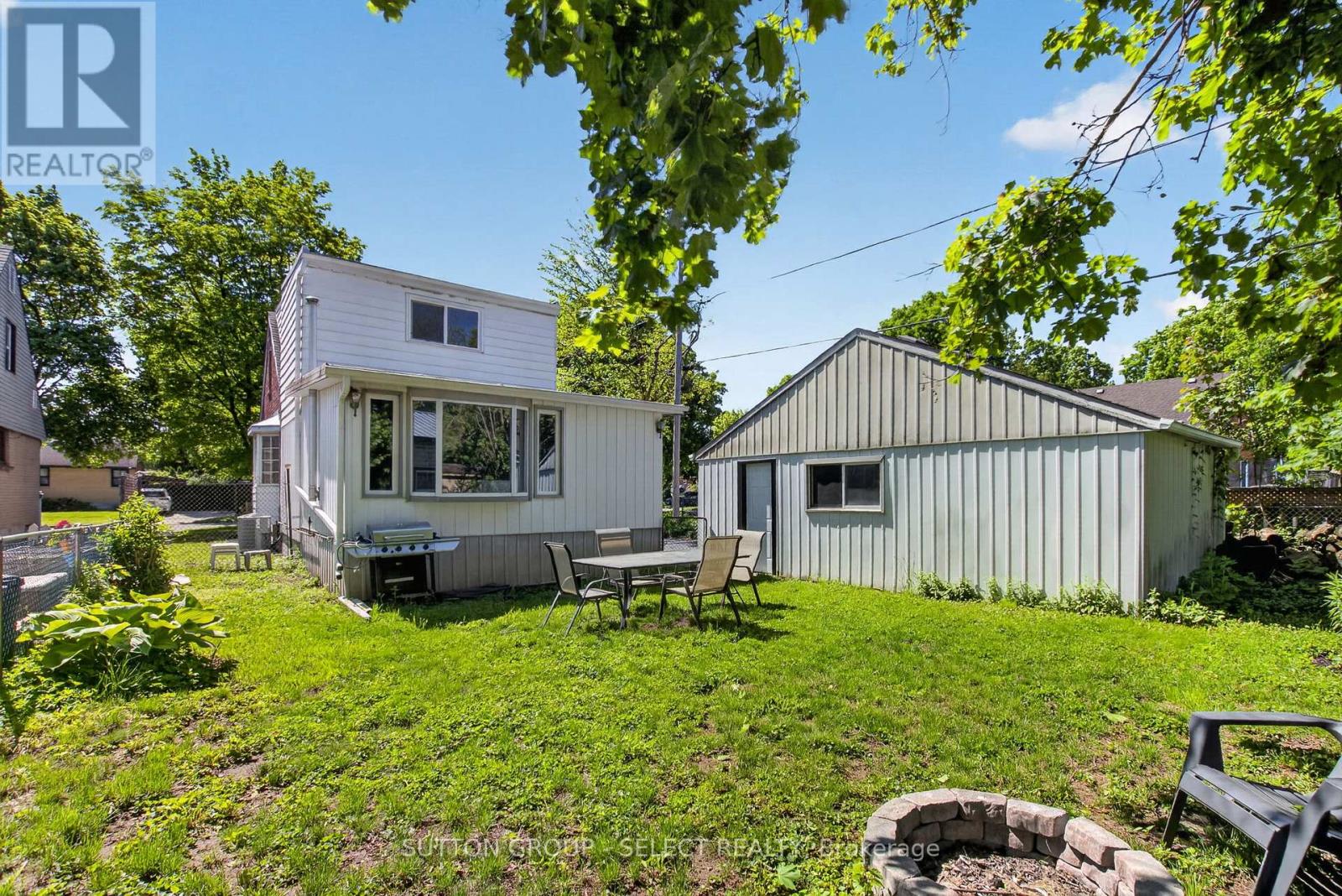 50 GLASS AVENUE - 37