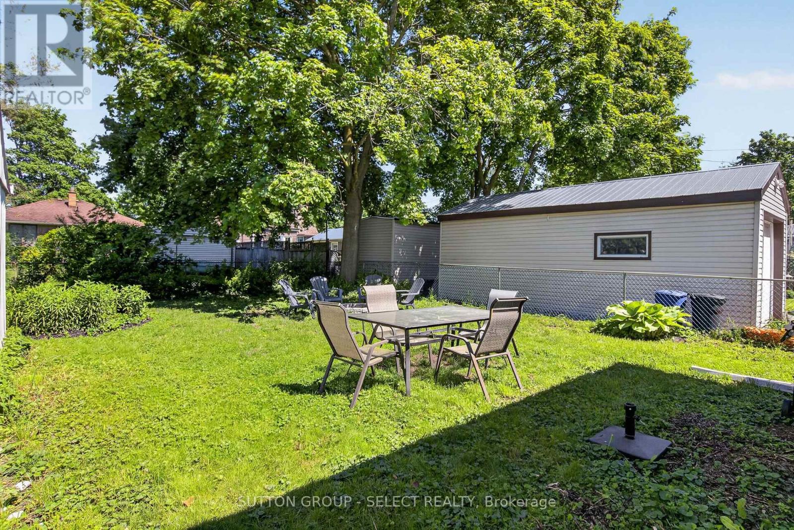 50 GLASS AVENUE - 34