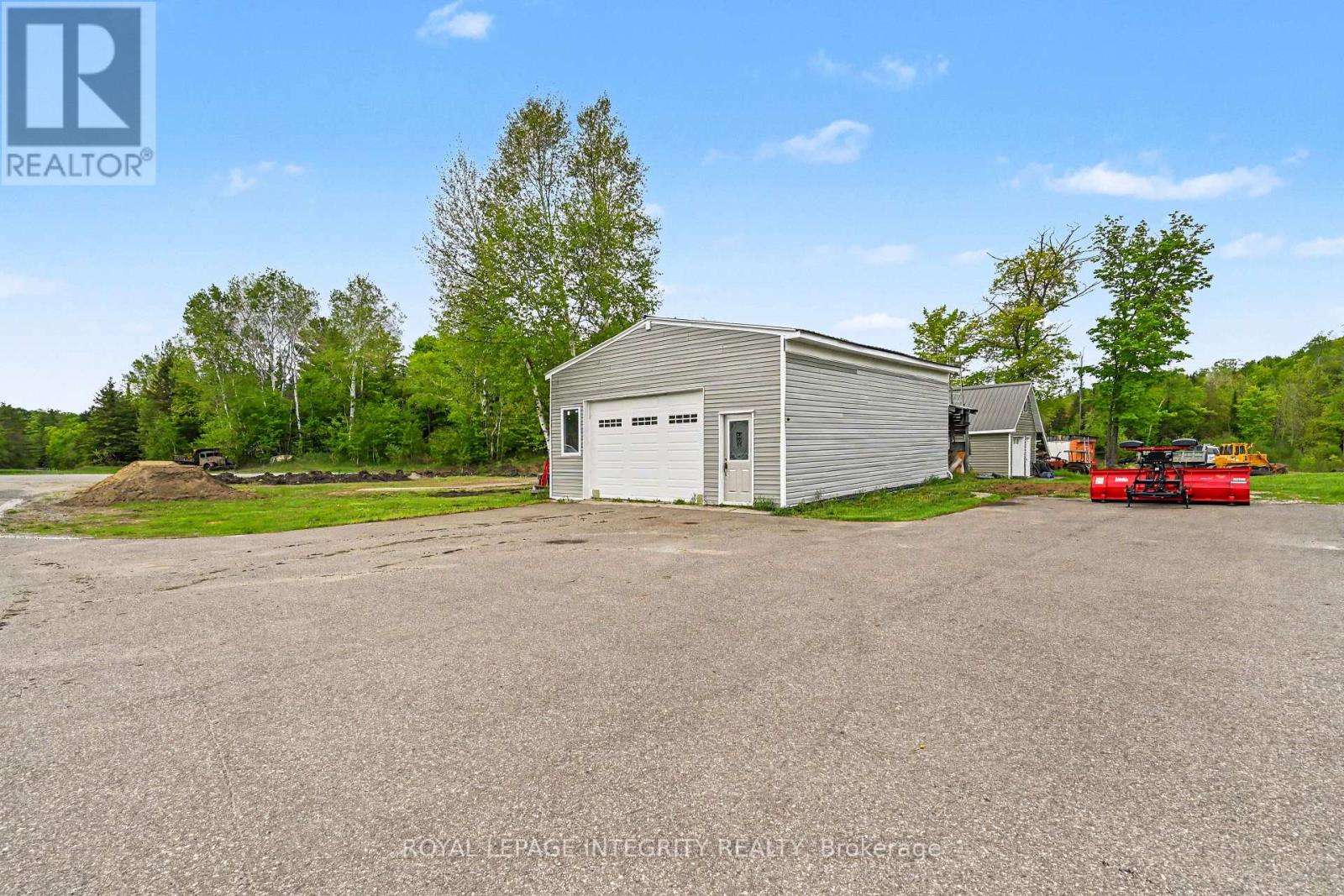 8688 HWY 511 HIGHWAY - 34