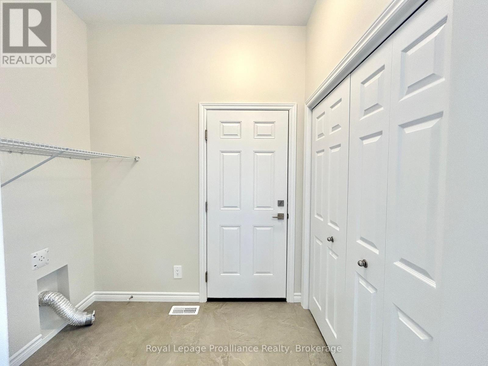 91 ATHABASKA DRIVE - 17
