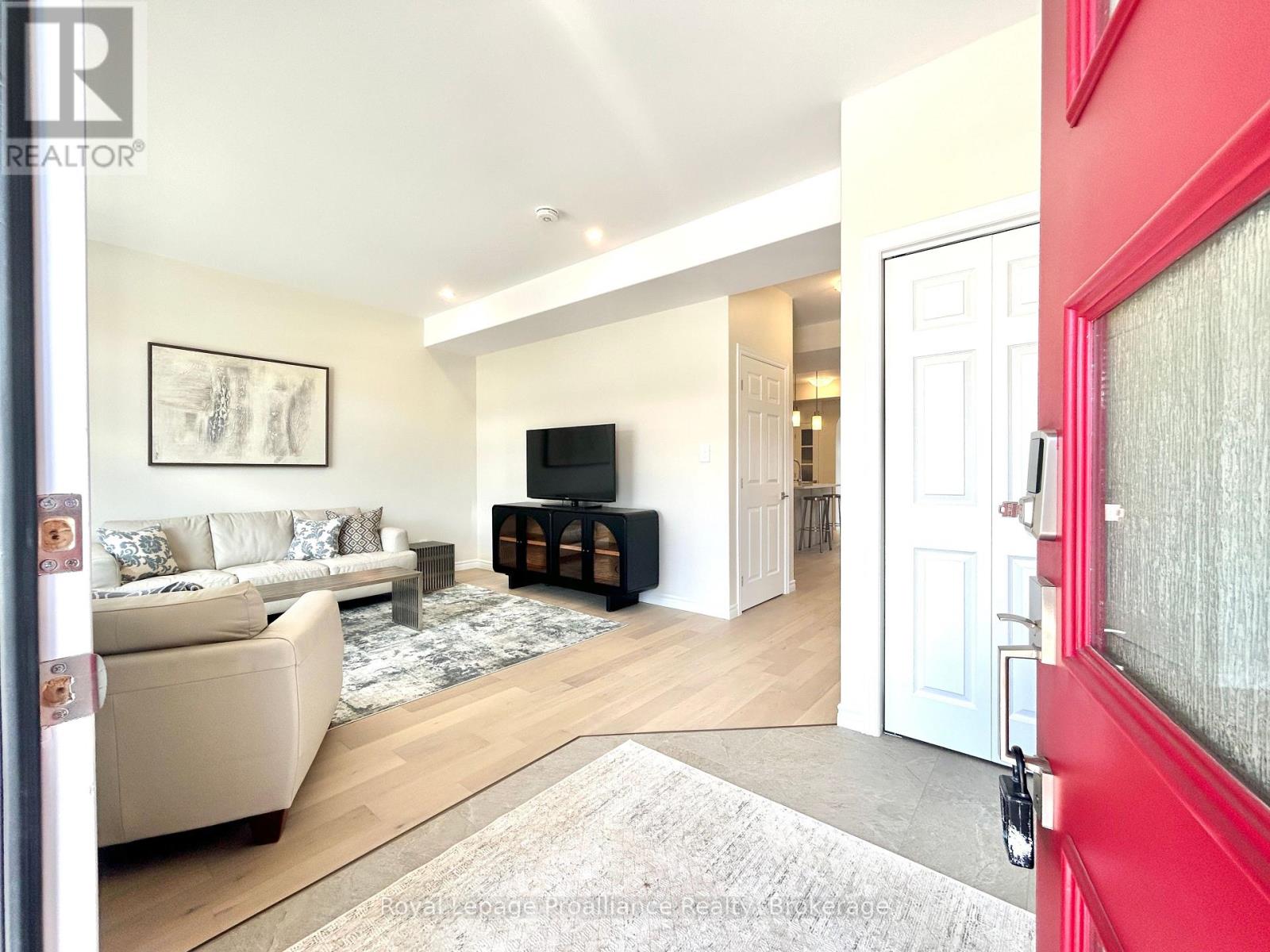 91 ATHABASKA DRIVE - Image 2