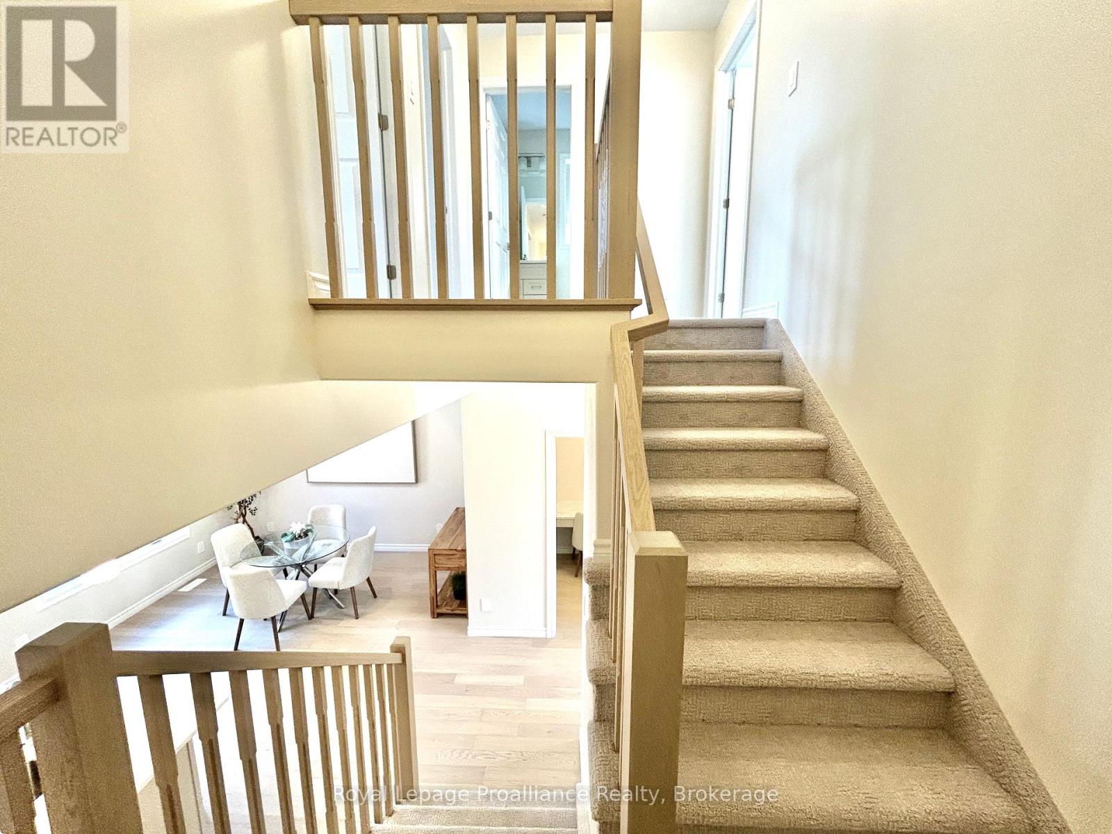 91 ATHABASKA DRIVE - 21