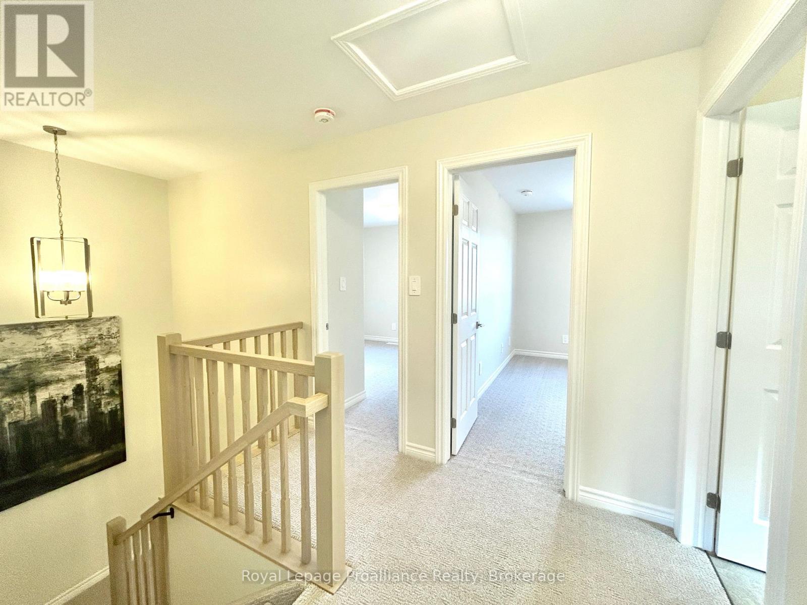 91 ATHABASKA DRIVE - 24