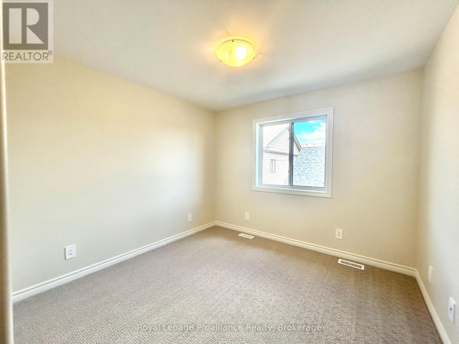 91 ATHABASKA DRIVE - 26