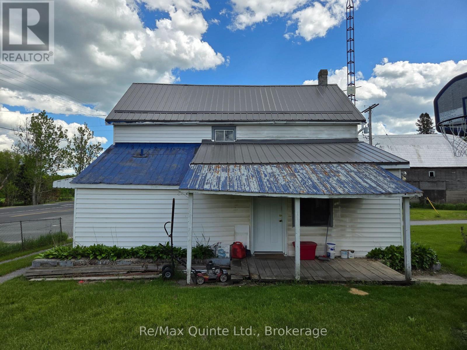 6 THOMAS STREET - 5