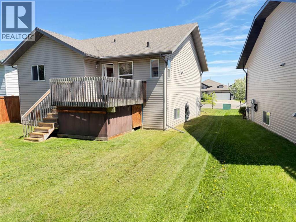 144 Pinnacle Avenue - 28
