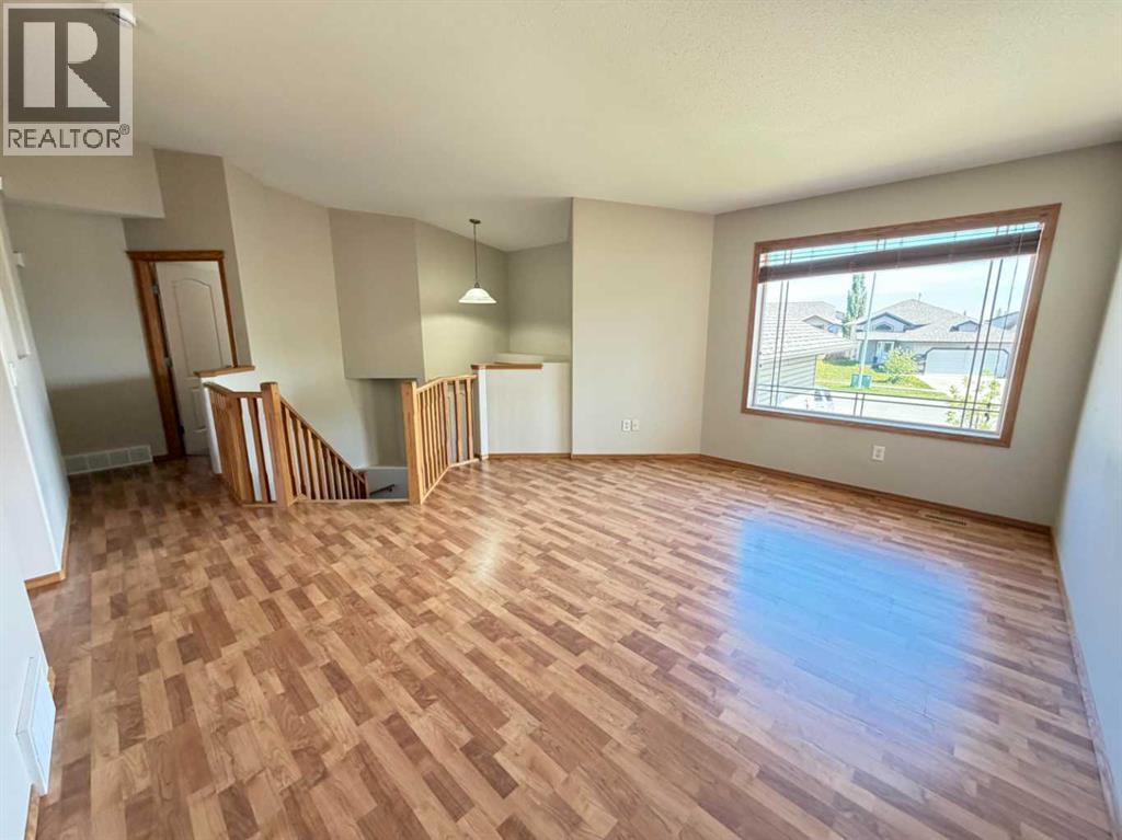 144 Pinnacle Avenue - Image 3