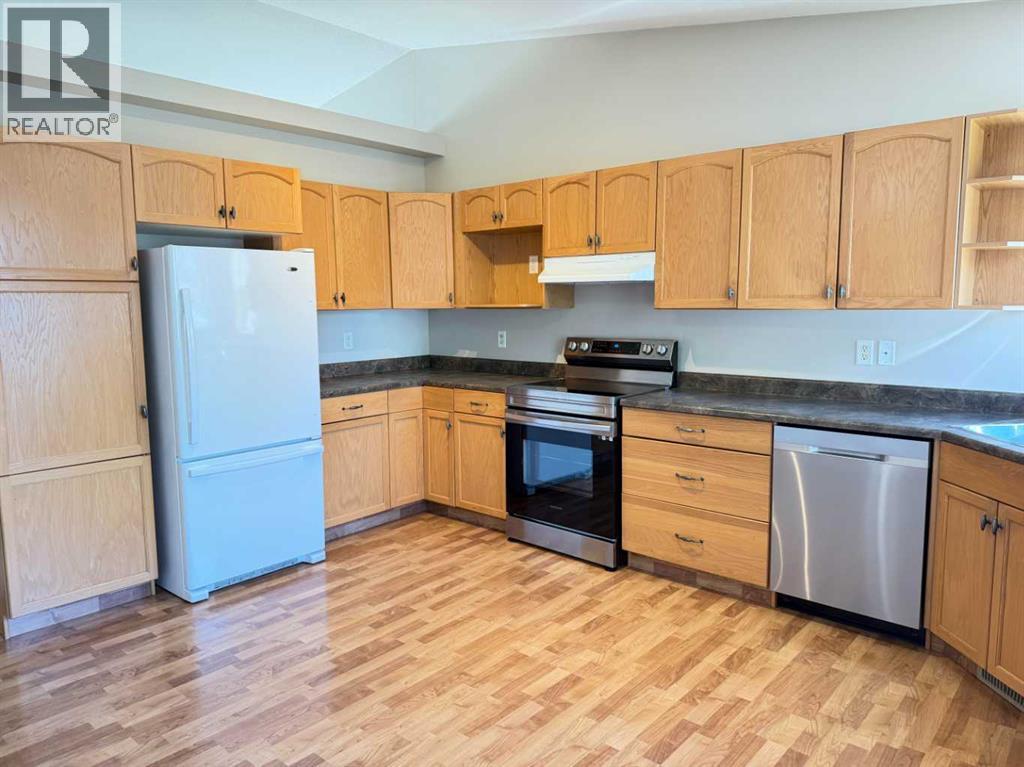 144 Pinnacle Avenue - 7