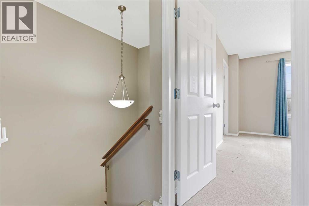 49 Evermeadow Manor SW - 18
