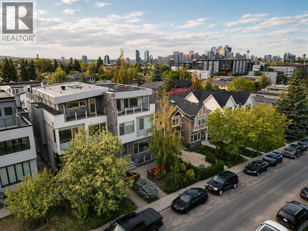 1926 27 Avenue SW - 42