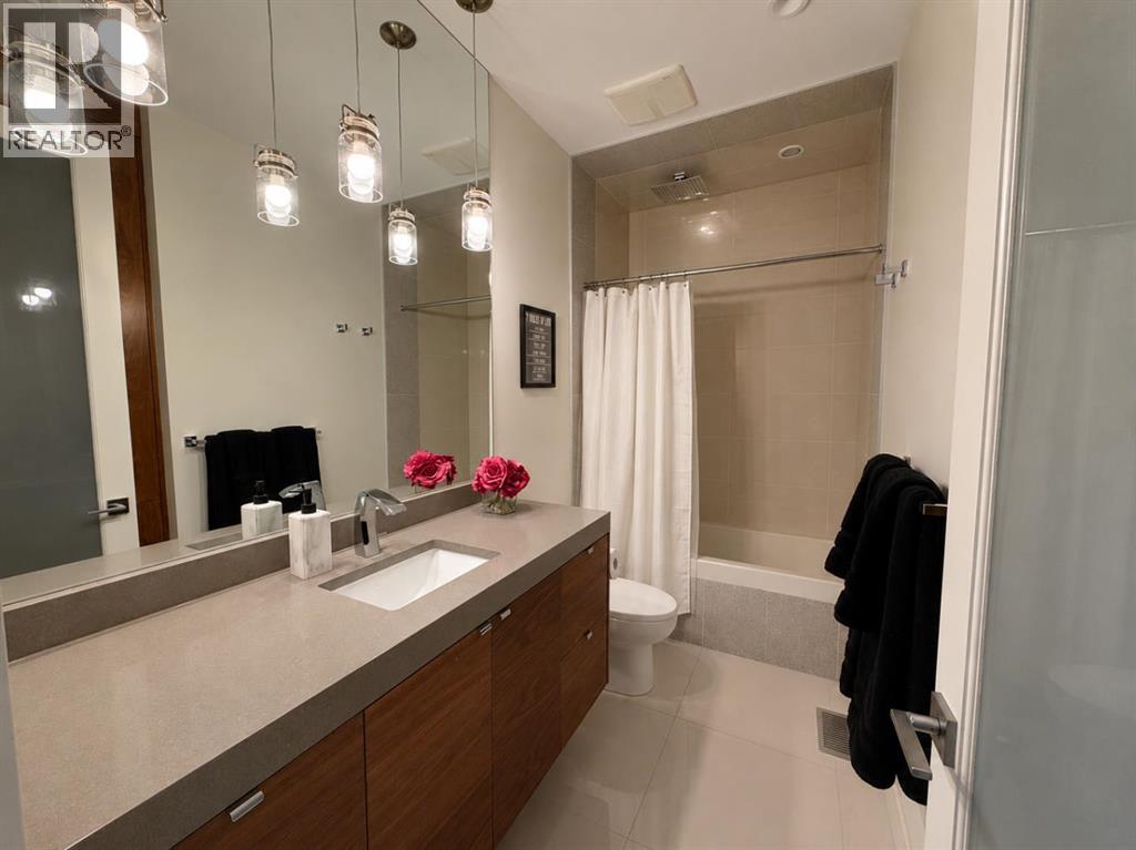 1926 27 Avenue SW - 23