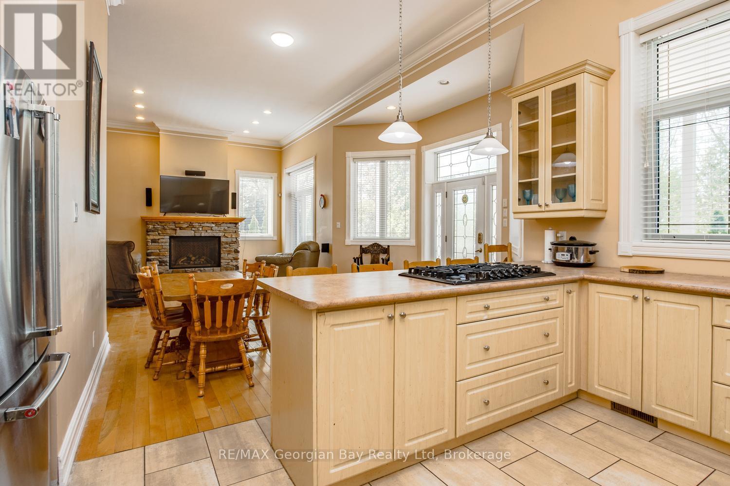 1107 TINY BEACHES ROAD S - 11