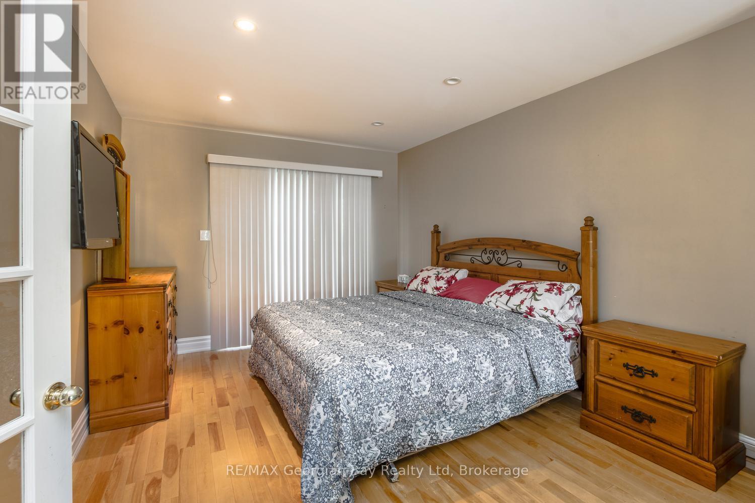 1107 TINY BEACHES ROAD S - 17