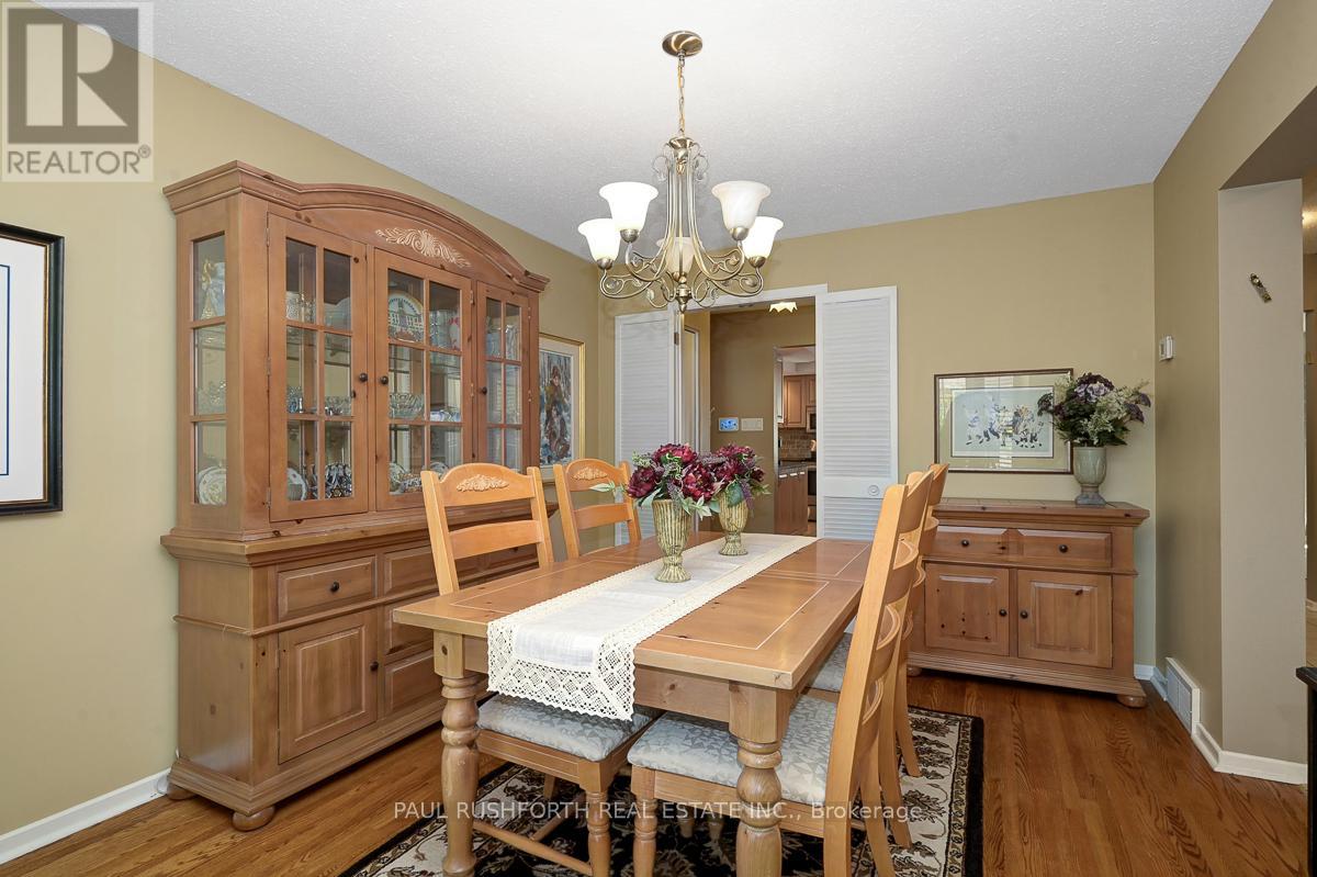 10 COSBURN AVENUE - 9