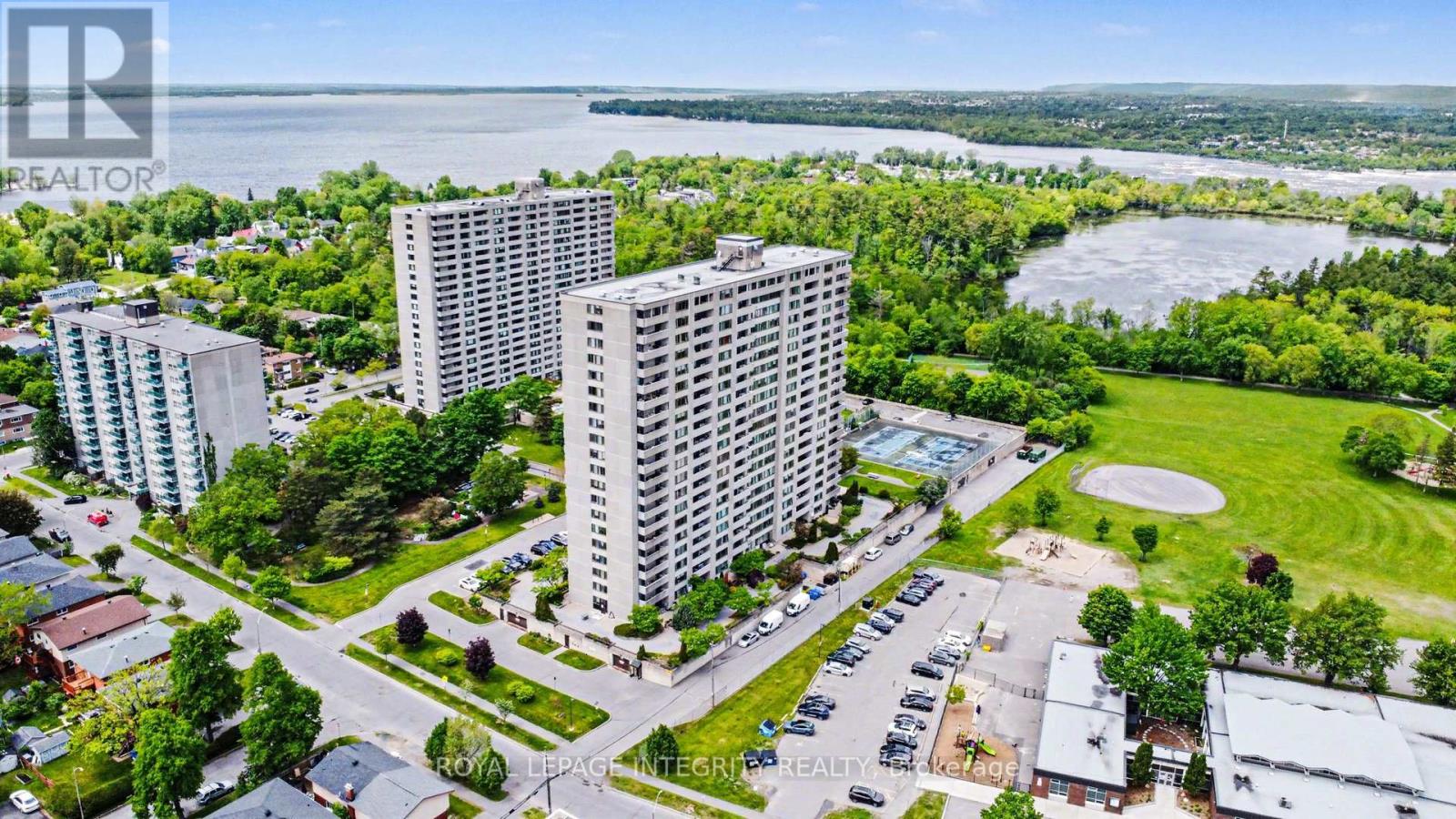 #1708 2625 REGINA STREET - 36