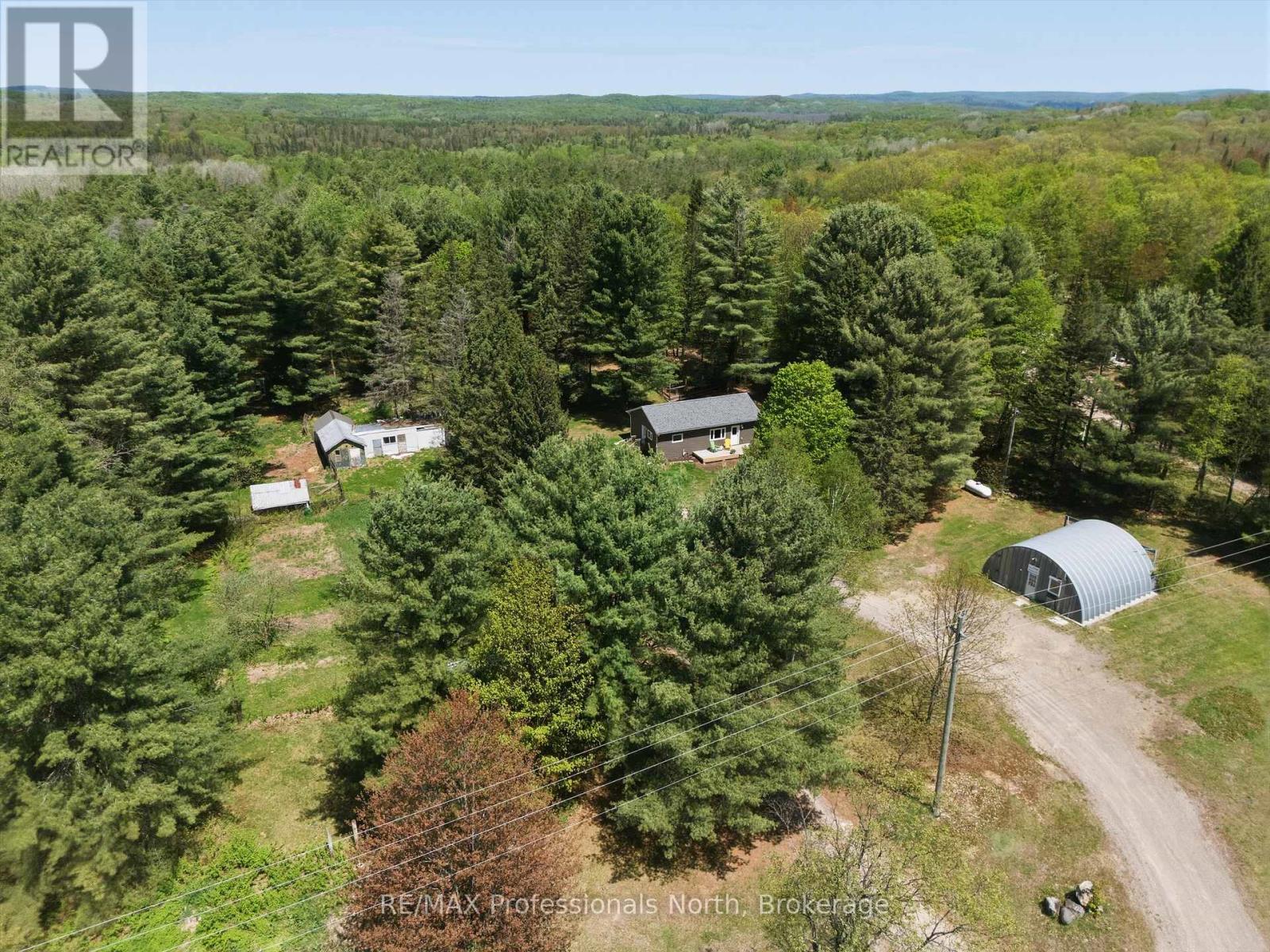 2352 518 HIGHWAY W - Image 3