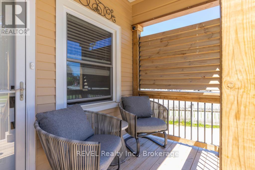 83 RODMAN STREET - 3