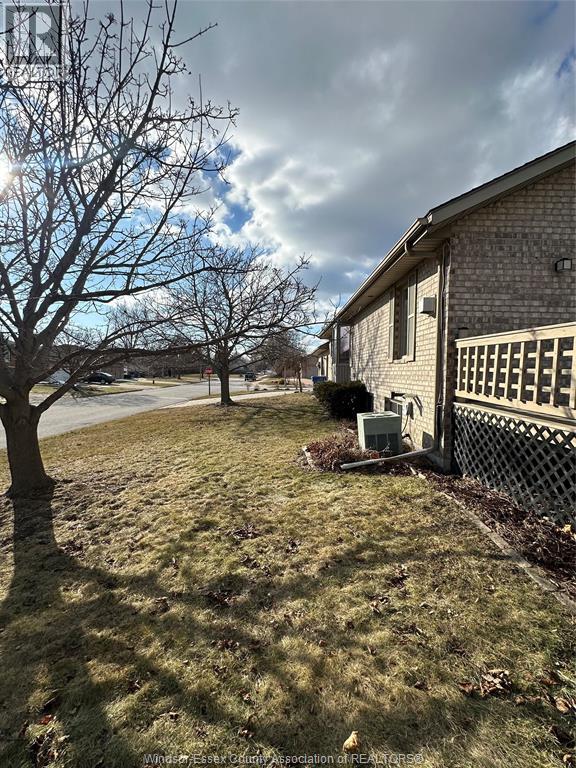 51 SANTOS DRIVE - 47