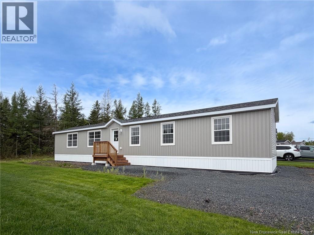 25 Luanne Drive - Image 2