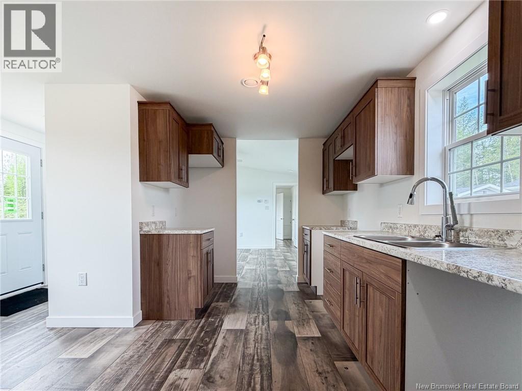 25 Luanne Drive - Image 3