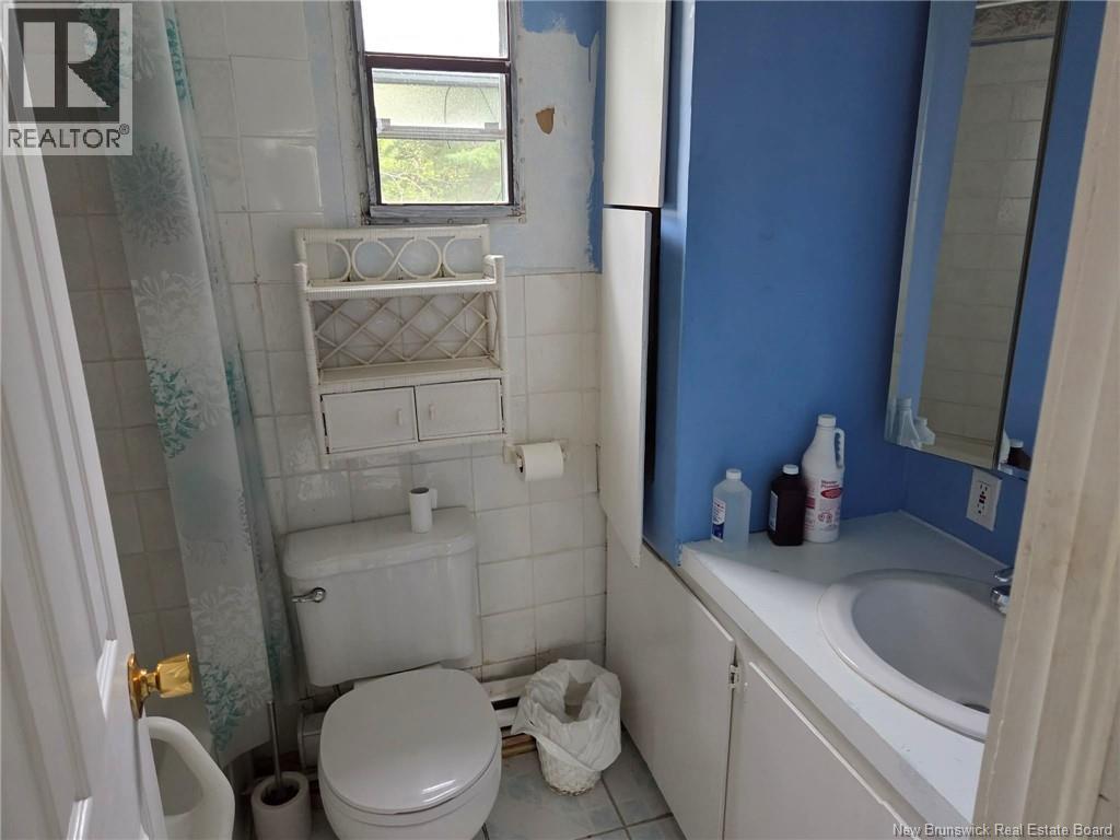 699 Kingsley Road - 15
