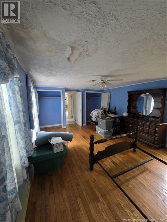 699 Kingsley Road - 5