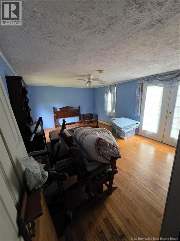699 Kingsley Road - 4