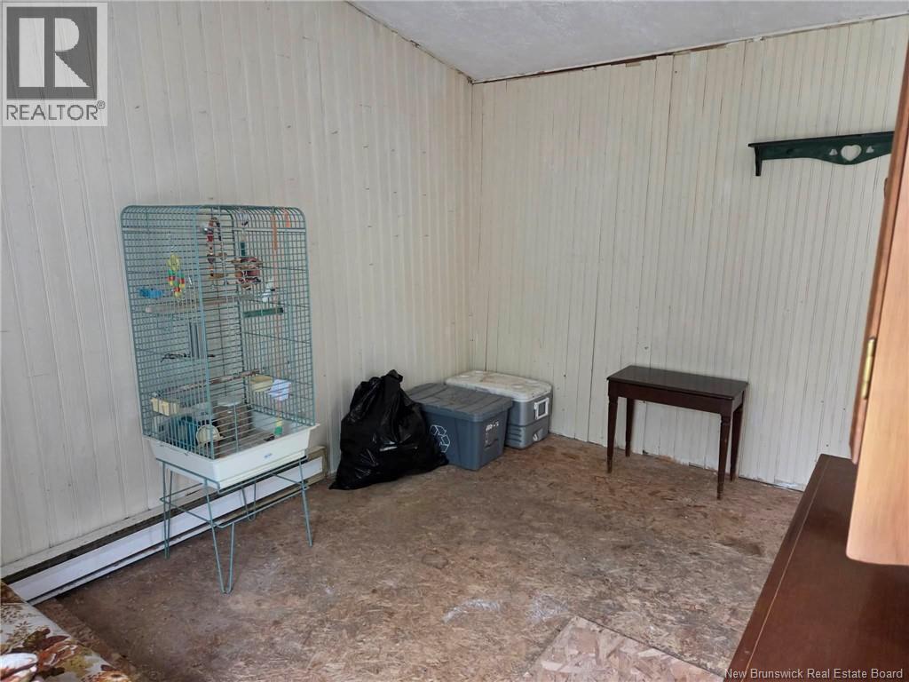 699 Kingsley Road - 29