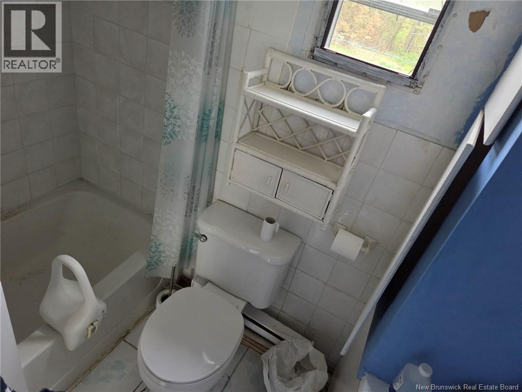 699 Kingsley Road - 26