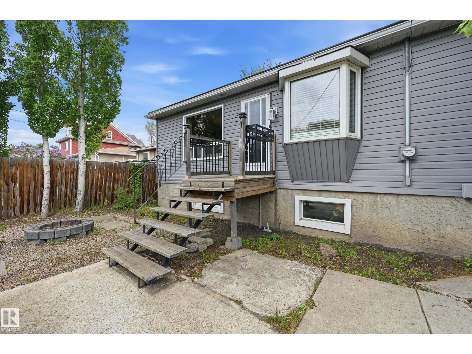 12326 92 ST NW - 36