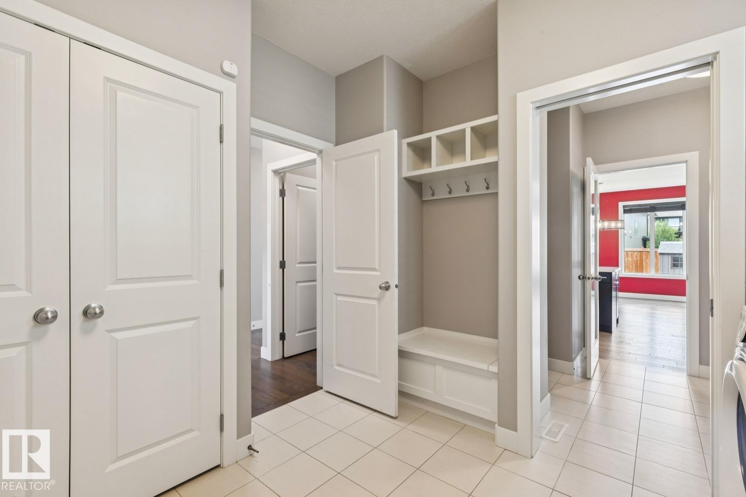 2545 Amerongen CR SW - 25