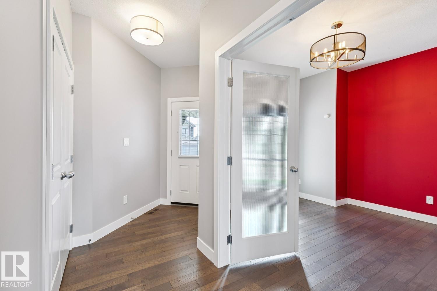 2545 Amerongen CR SW - 11