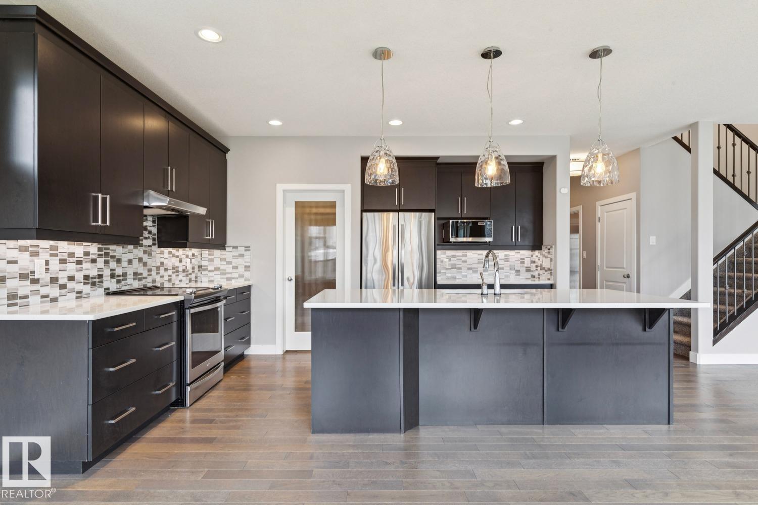 2545 Amerongen CR SW - 4